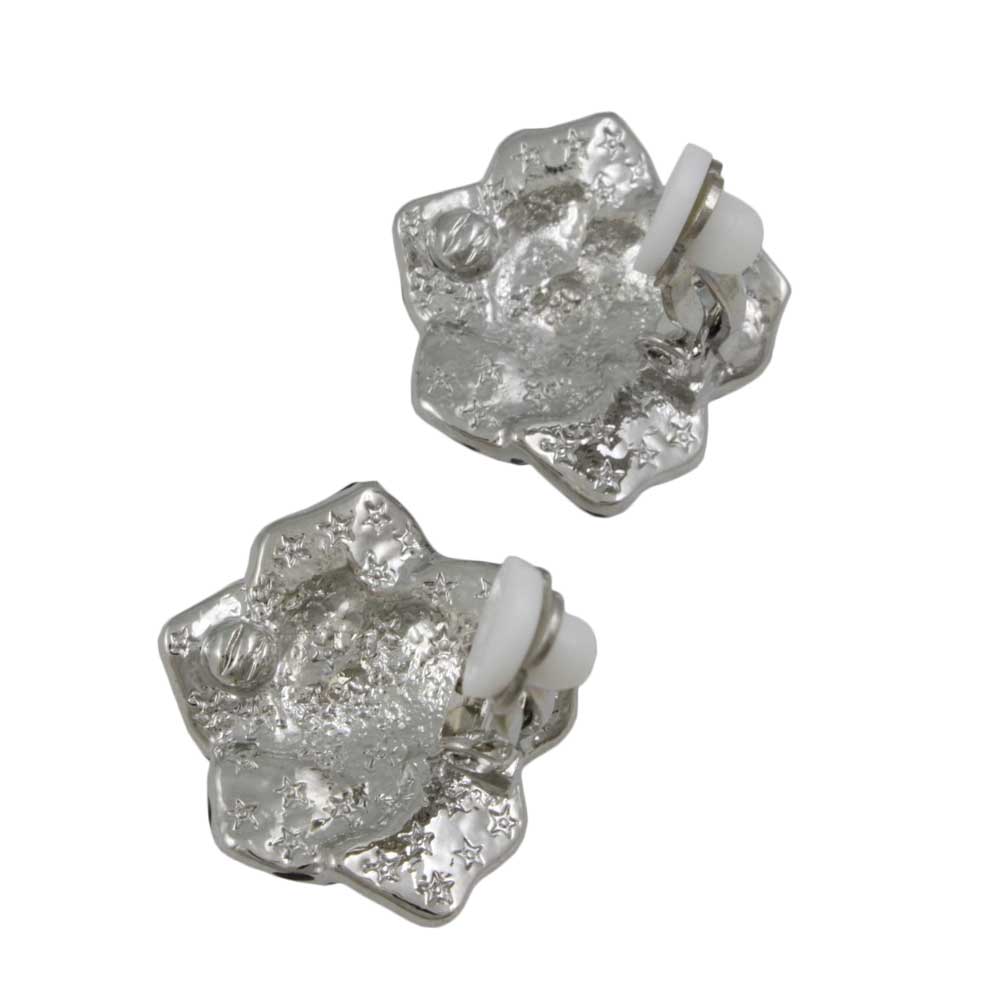Cream Enamel Flower Outlined in Black Clip Earring - EQ102C - Lilylin Designs