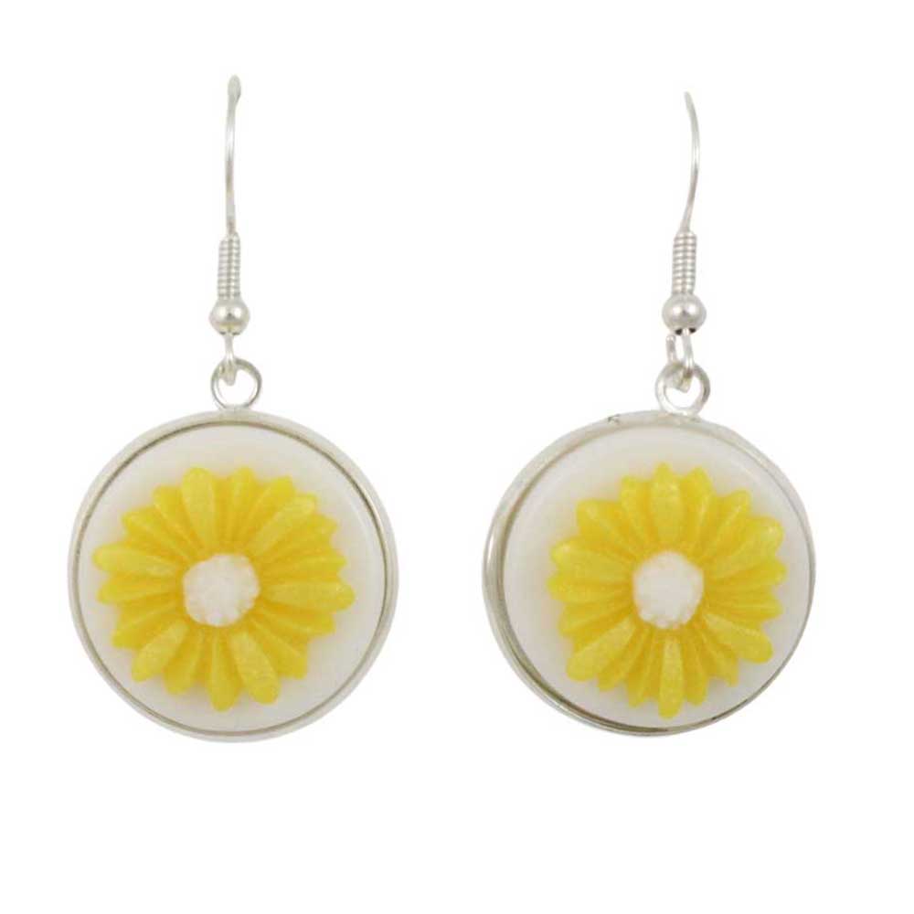 Pair of earrings with yellow and white daisy flower - Lilylin Designs