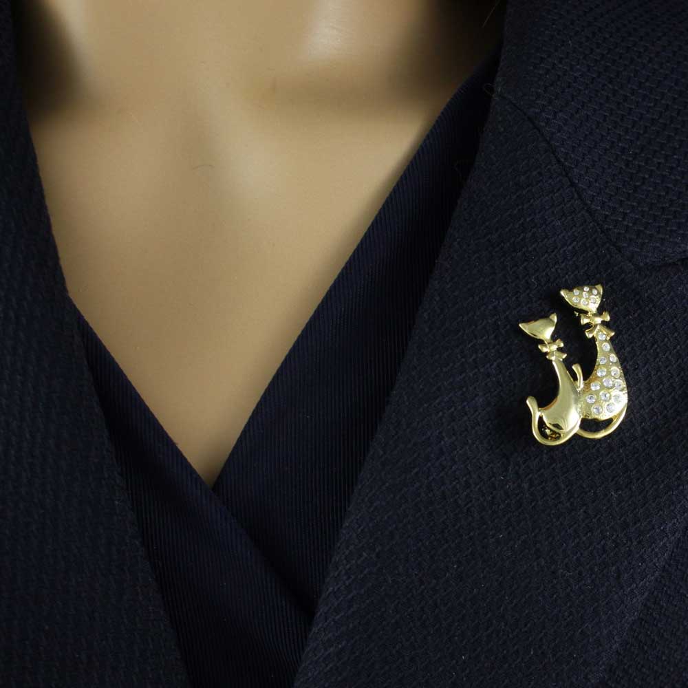 Model wearing Gold-plated Crystal Mom and Baby Cat Brooch Pin - Lilylin Designs