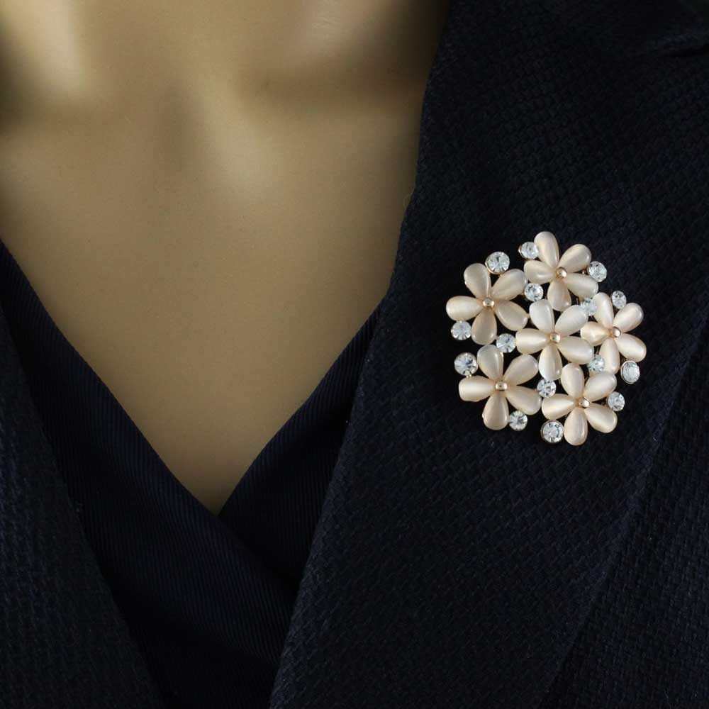 Dusty Pink Cats Eye Cluster of Daisies Flower Brooch Pin - PRL567 - Lilylin Designs