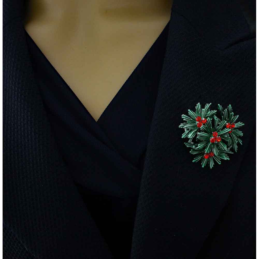 Dark Green Pine with Red Berries Christmas Brooch Pin - XP611 - Lilylin Designs